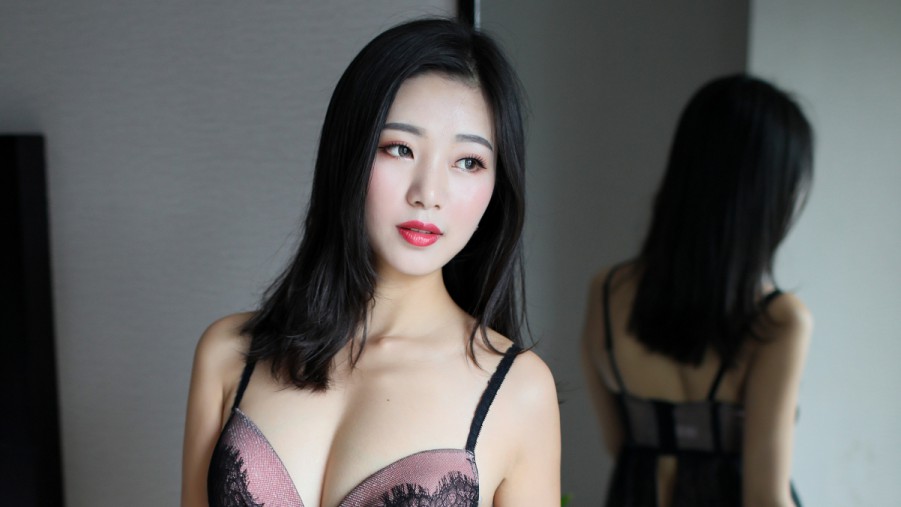 【穿进童话我变成了邪恶女巫游戏手机版下载】穿进童话我变成了邪恶女巫游戏中文版下载 v1.1 安卓版
